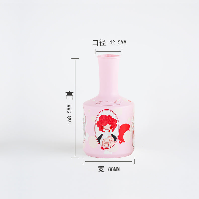 Dreamy Cat Embrace Vase