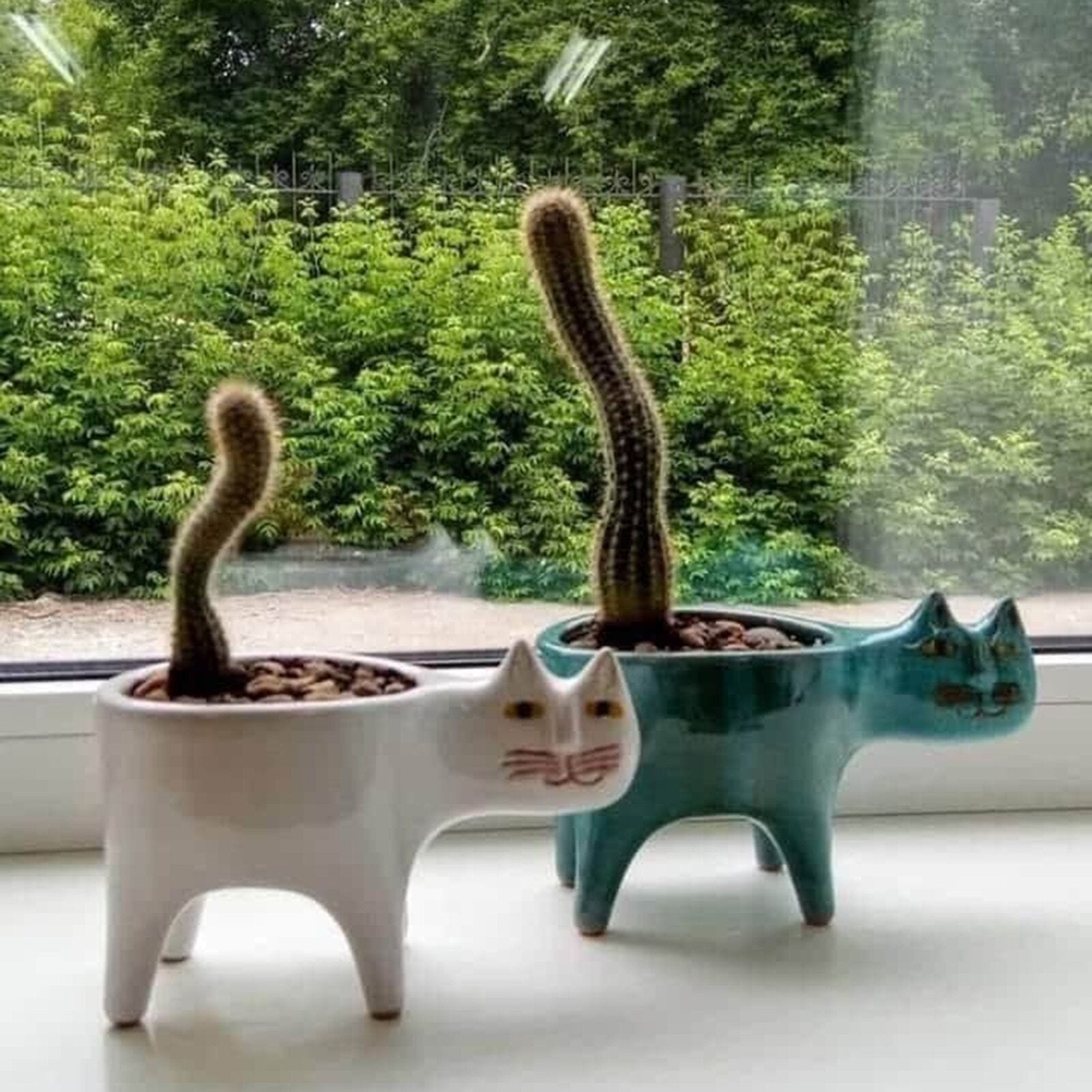 Flowerpot Cute Cat Ceramic Flower Pot Cat Succulent Cactus Mini Flower Pot Suitable for Home Office Restaurant Decoration Home Garden Decoration